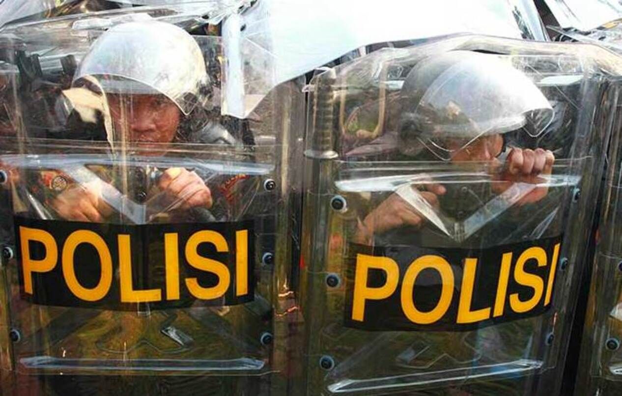Polisi Berjaga Demo