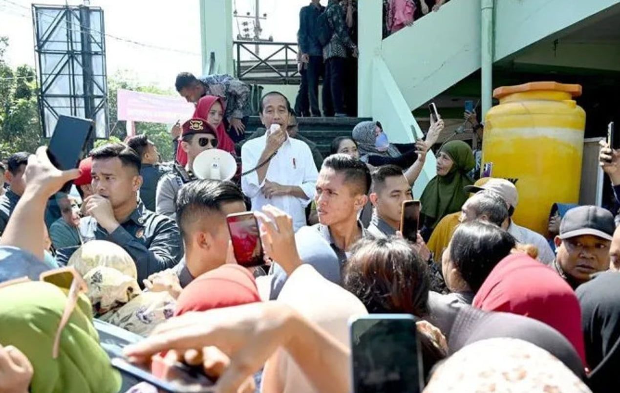 Jokowi Pasar Soponyono