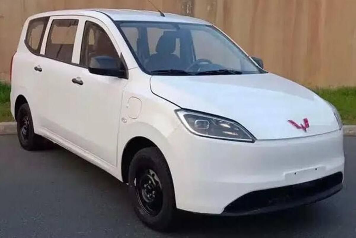 Mobil Wuling Hongguang EV