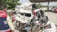 Kecelakaan Mobil Kru TVone