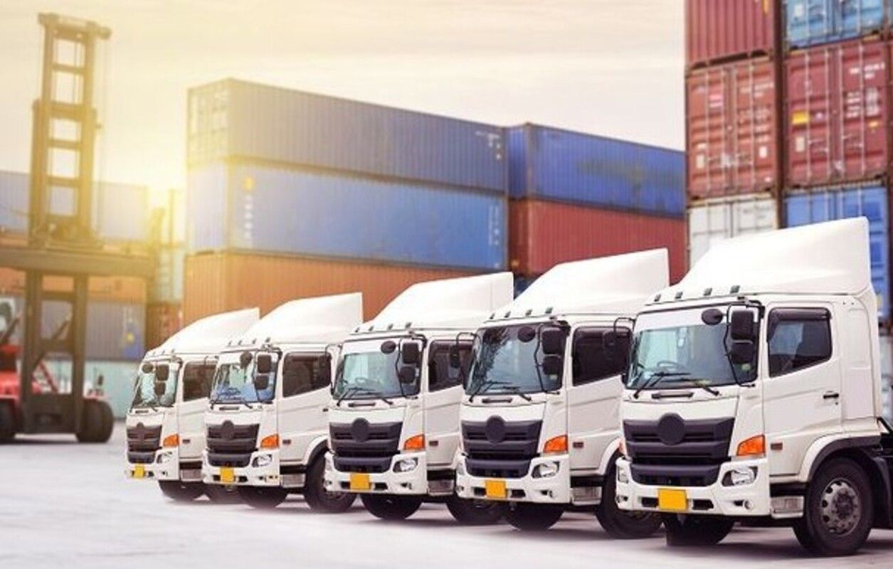 Logistics Angkutan Transfortasi