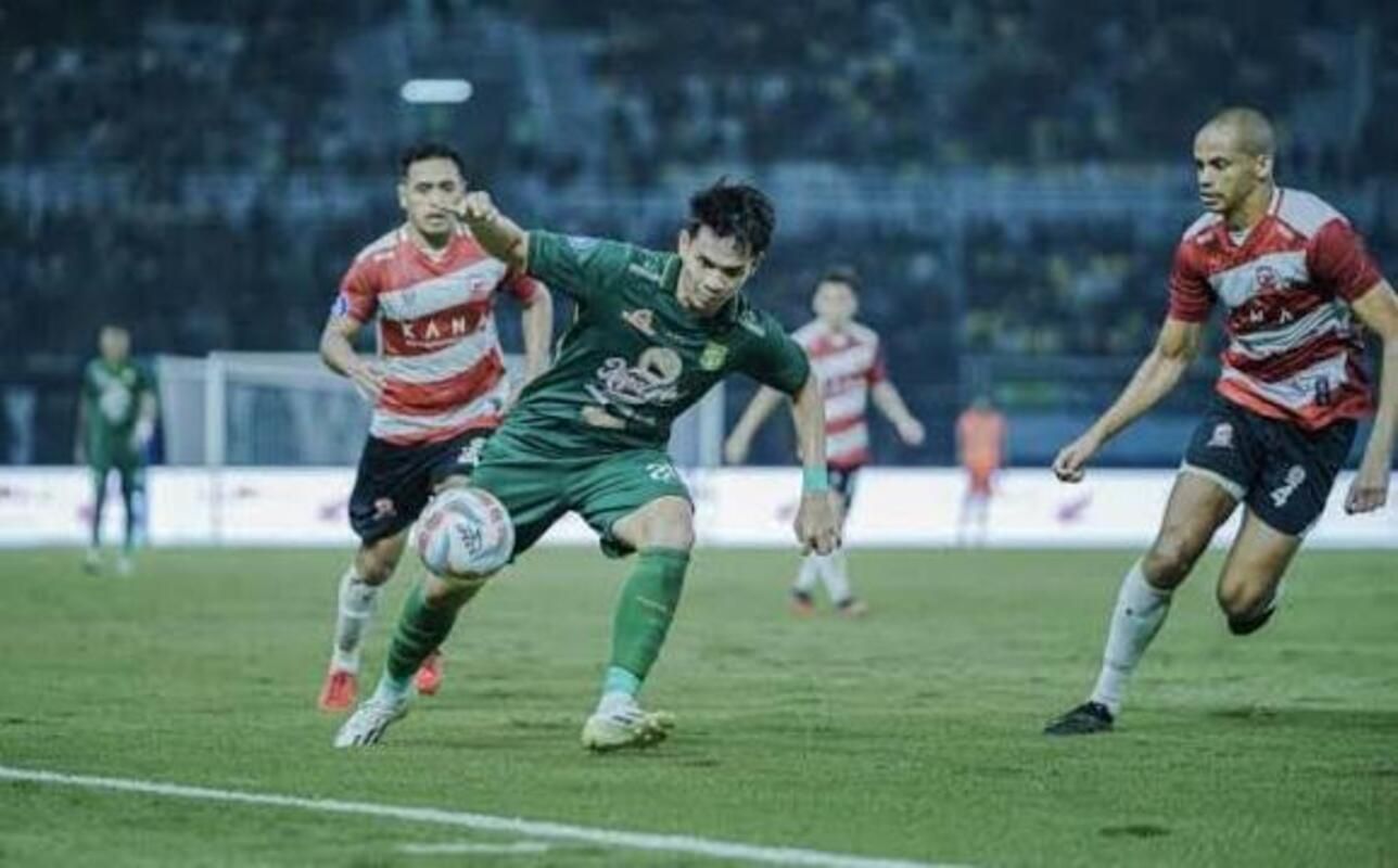 Persebaya vs Madura United