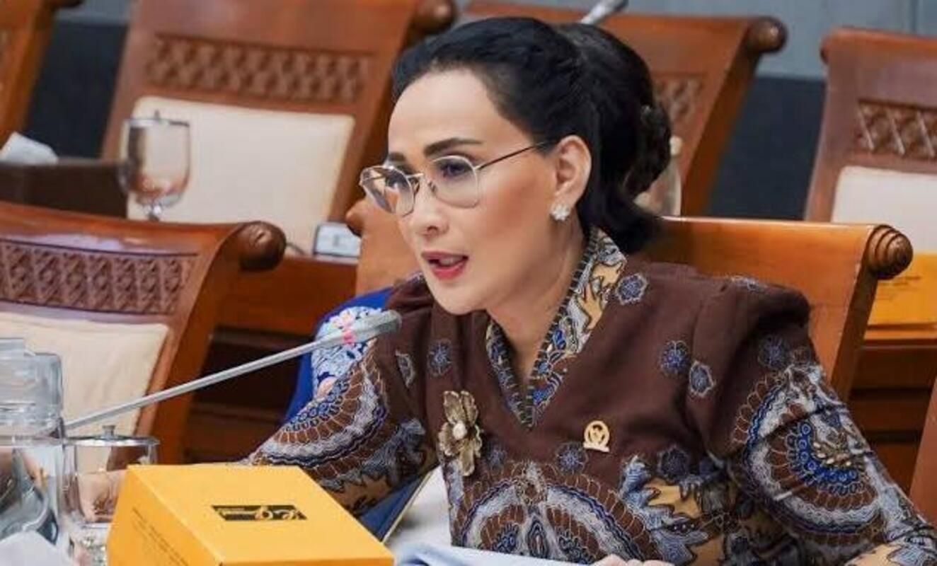 Amelia Anggraini