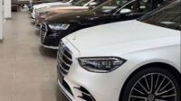 Showroom Mobil