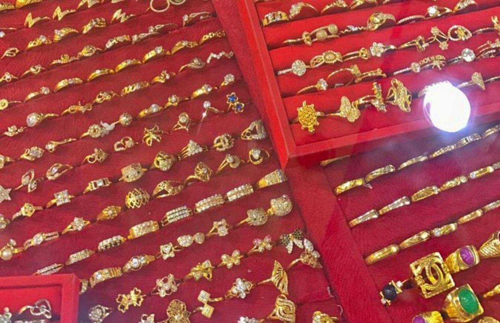 Harga Emas