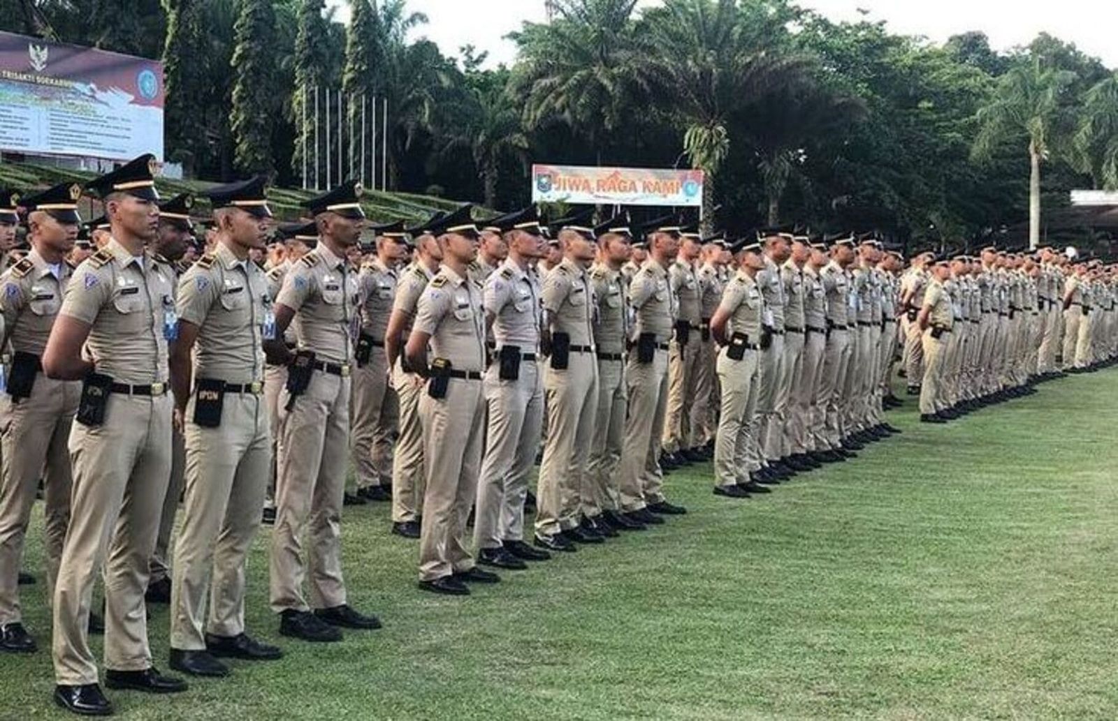 IPDN Sekolah Kedinasan