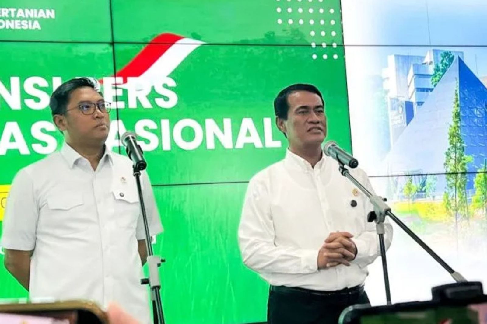 Mentan Amran Sudaryono