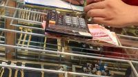 Toko jual beli emas