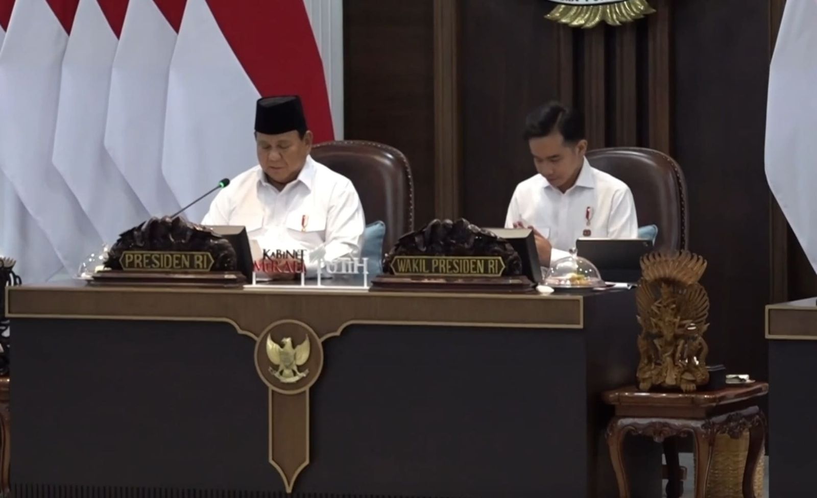 Prabowo Gibran (1)