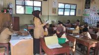 Guru Sekolah Dasar (SD)