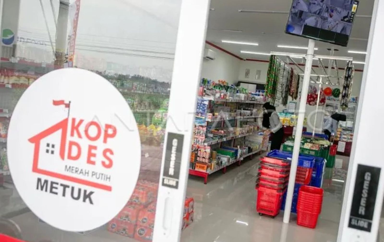 Kopdes merah putih Minimarket Kopdes Merah Putih