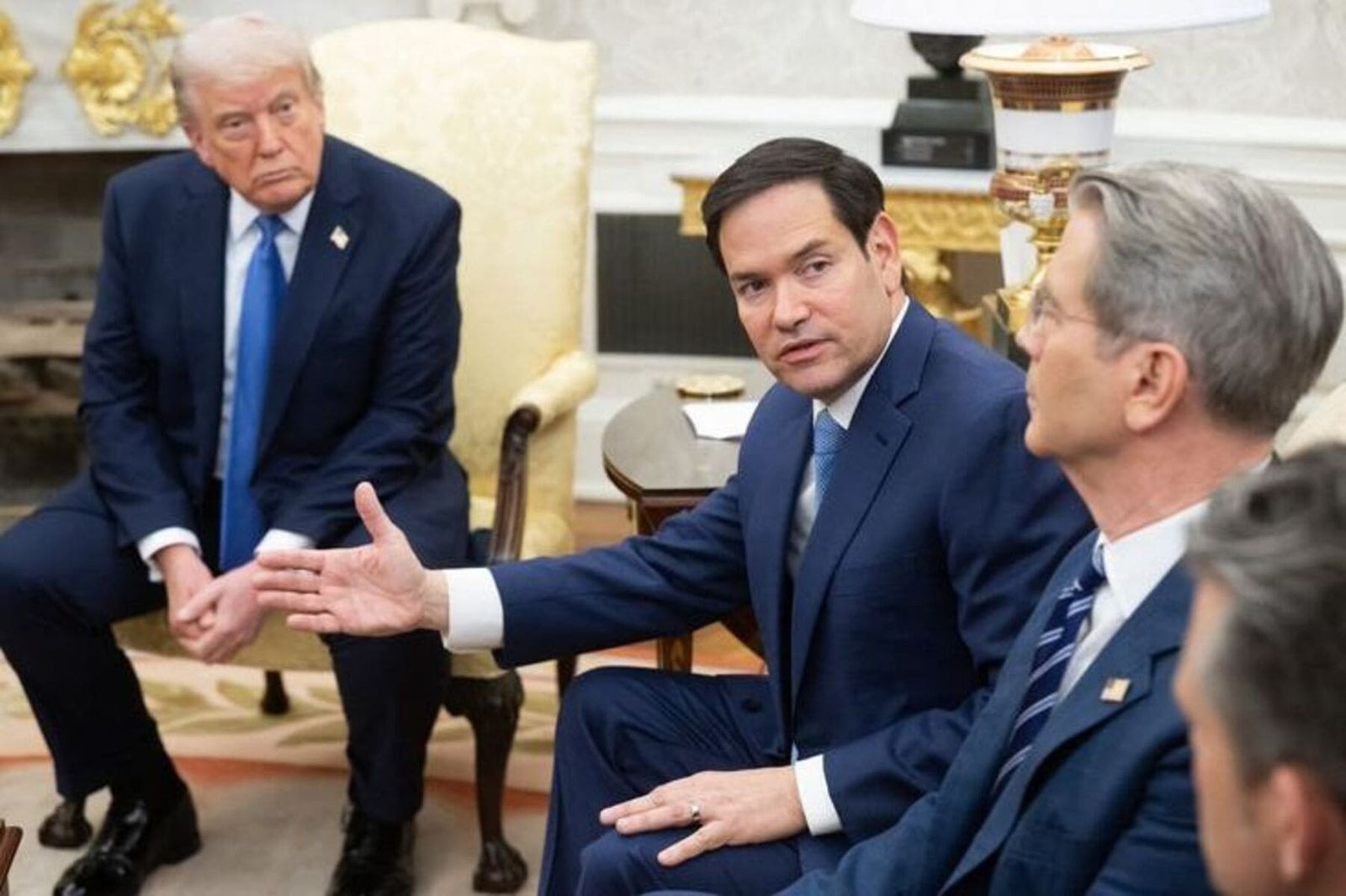 Marco Rubio dan Donald Trump