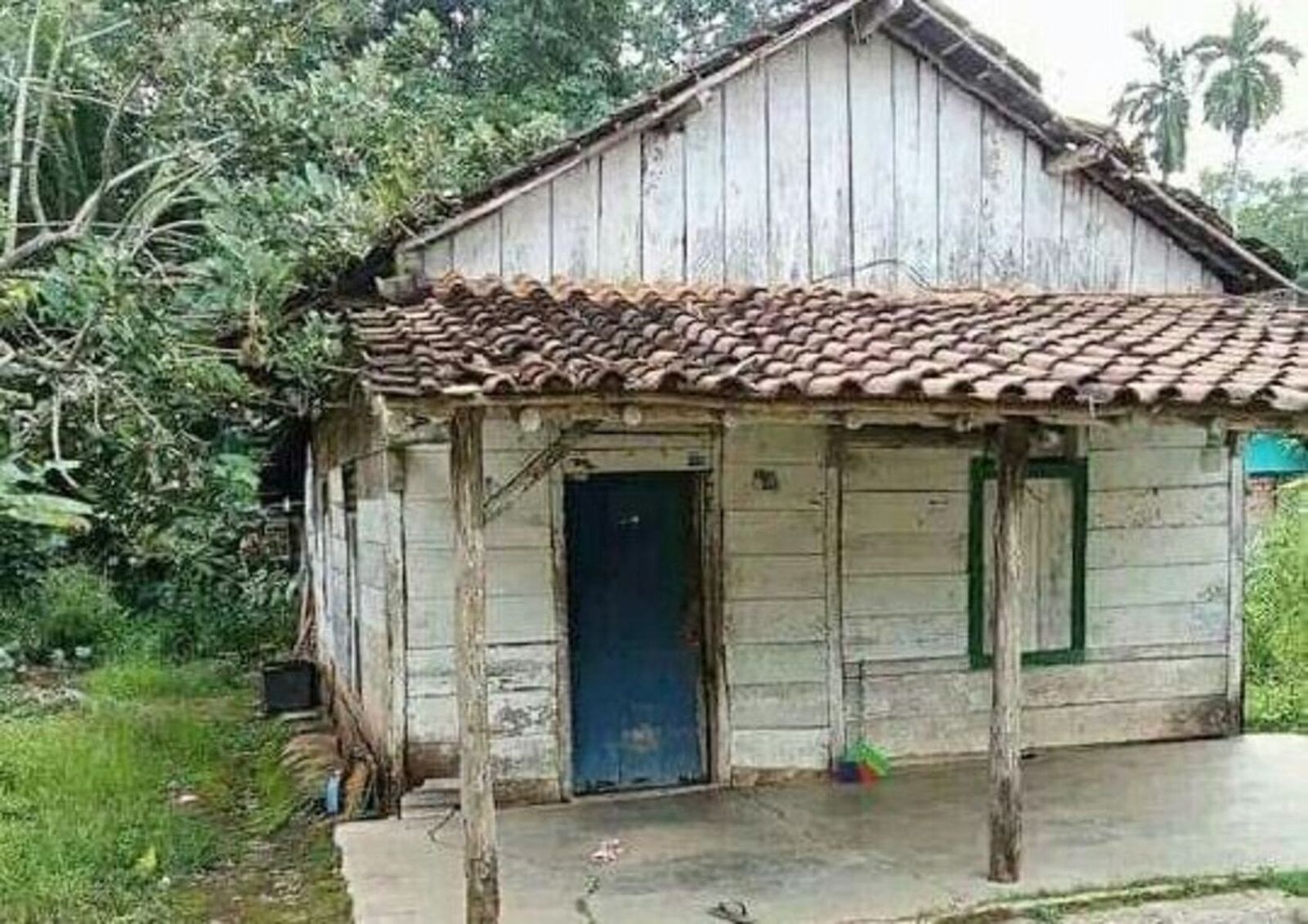 Rumah tidak layak huni
