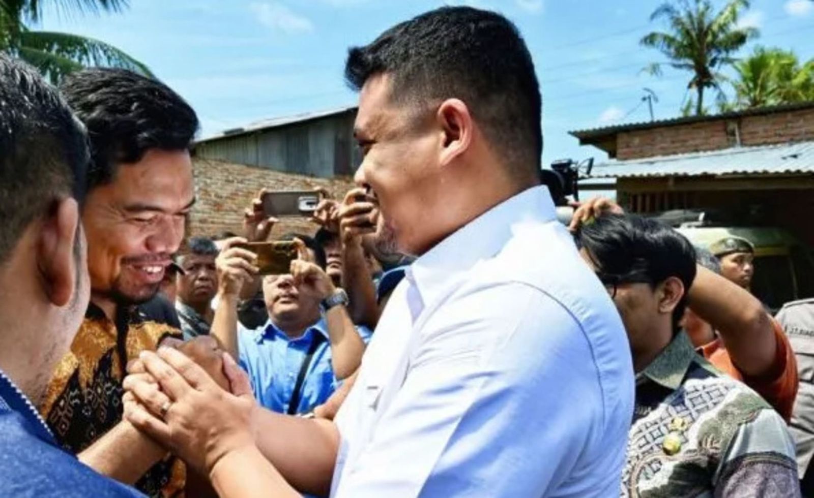 Sopian Nadeak dalam Bobby