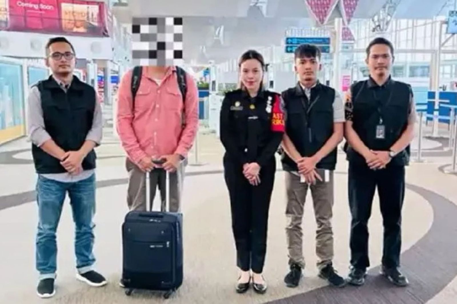 Warga negara Amerika Serikat AS di deportasi imigrasi medan