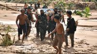 Evakuasi korban banjir tapsel Tapanuli Selatan