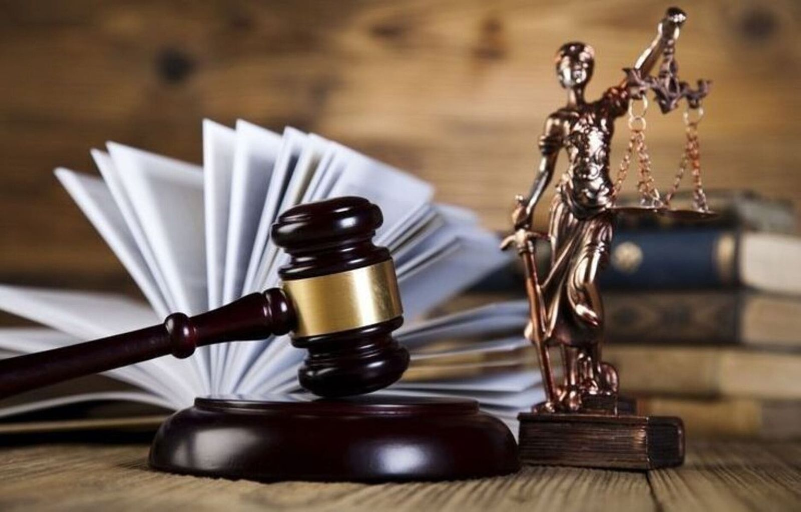 Hukum law