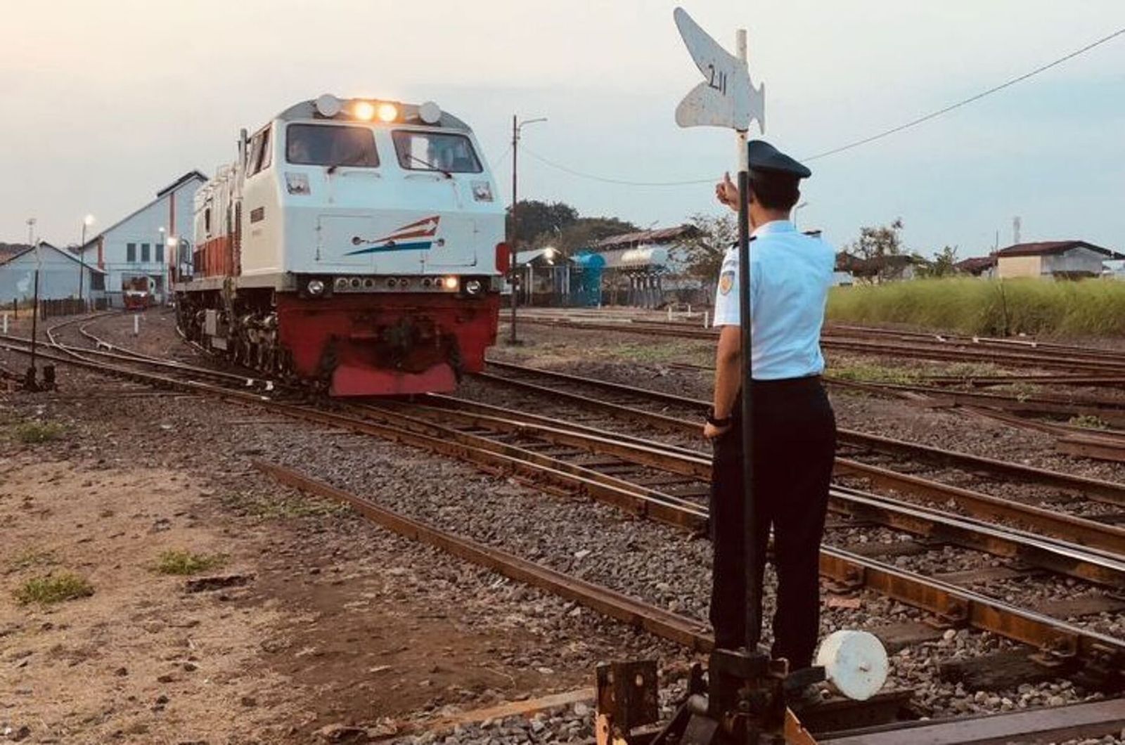 Petugas kai kereta api