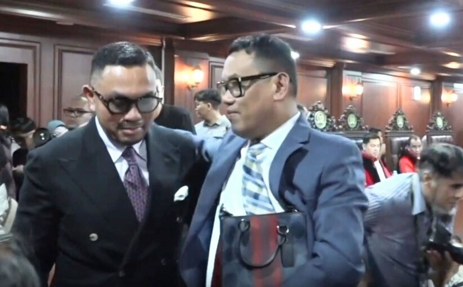 Sahroni uya kuya