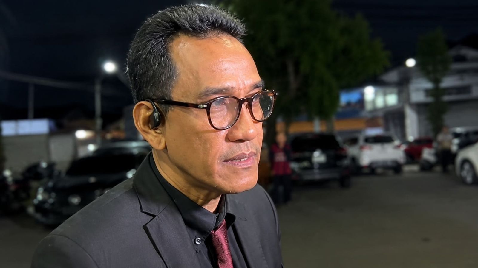 Refly harun roy