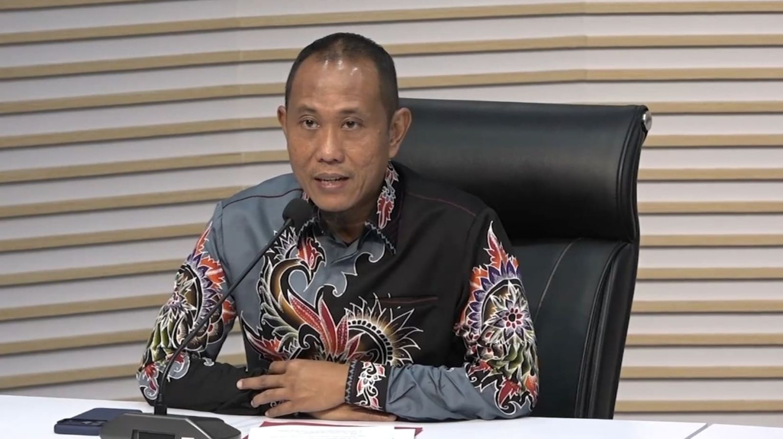 Ahmad Taufik Husein KPK