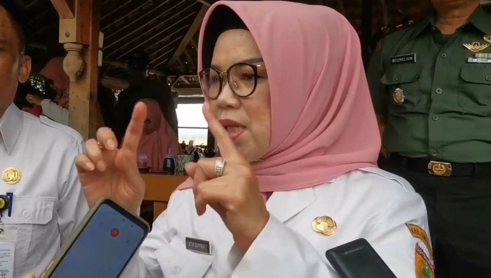 Bupati Sukoharjo Etik Suryani (1)