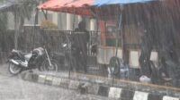 Hujan deras lebat
