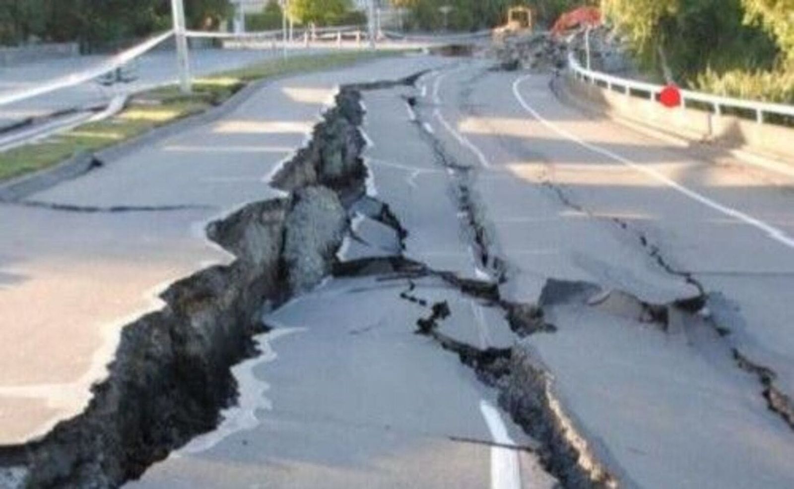 Gempa bumi dahsyat