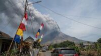 Gunung Sinabung Erupsi